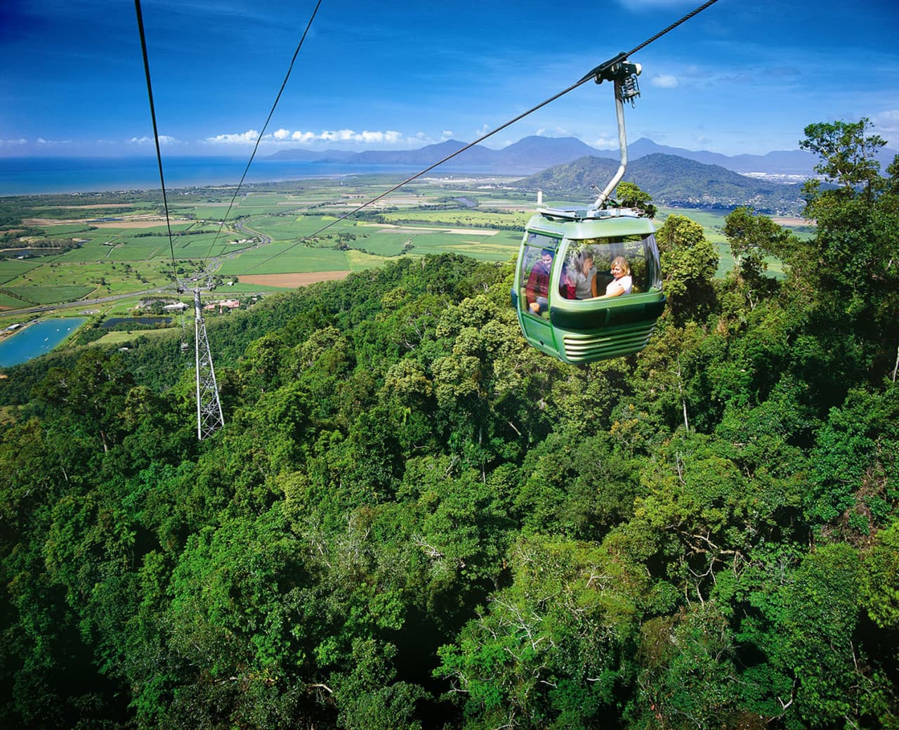 Full-Day Kuranda Tour with Skyrail Cableway, Scenic Railway, Rainforestation and Butterfly Sanctuary - image 3