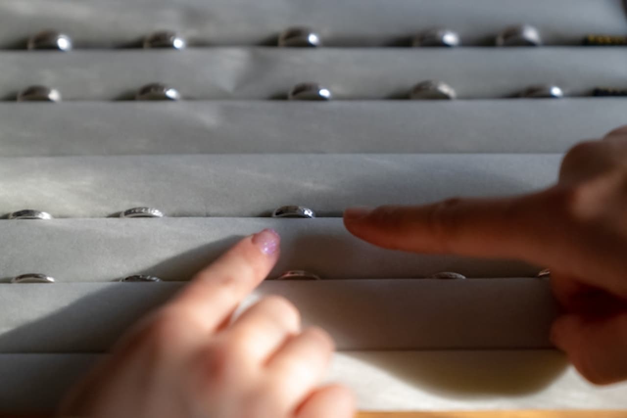 Silver Ring-Making Experience at Taisho Romance Workshop Grace - image 3